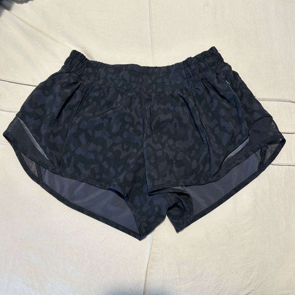 Lululemon Athletica Black Patterned Athletic Shorts